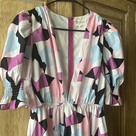 Pink Geometric Patterned Dress - Picture 5 of 7